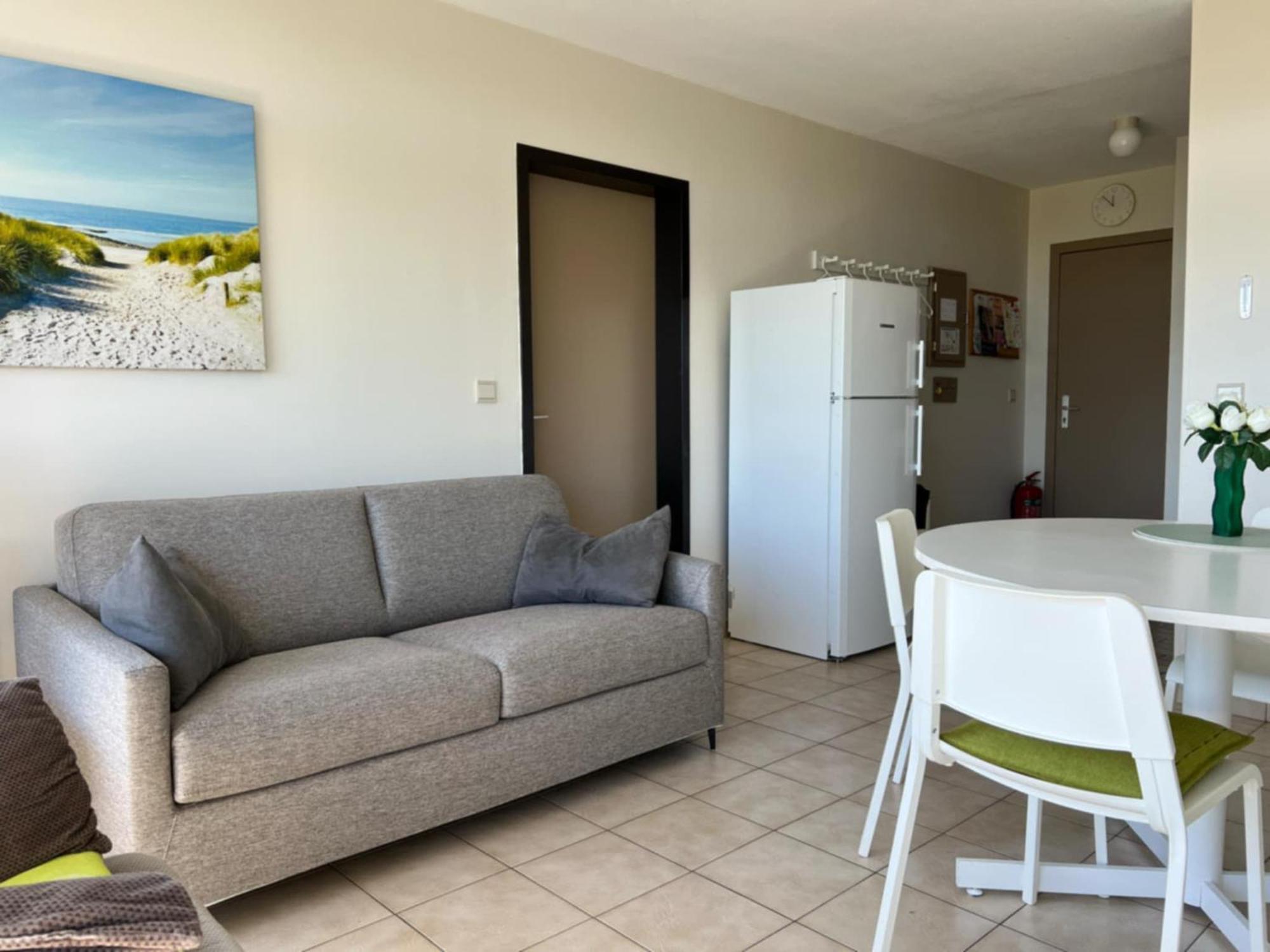 Appartement Residentie Astrid met private parking Bredene Buitenkant foto