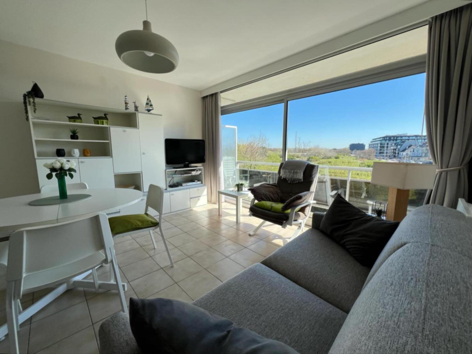 Appartement Residentie Astrid met private parking Bredene Buitenkant foto